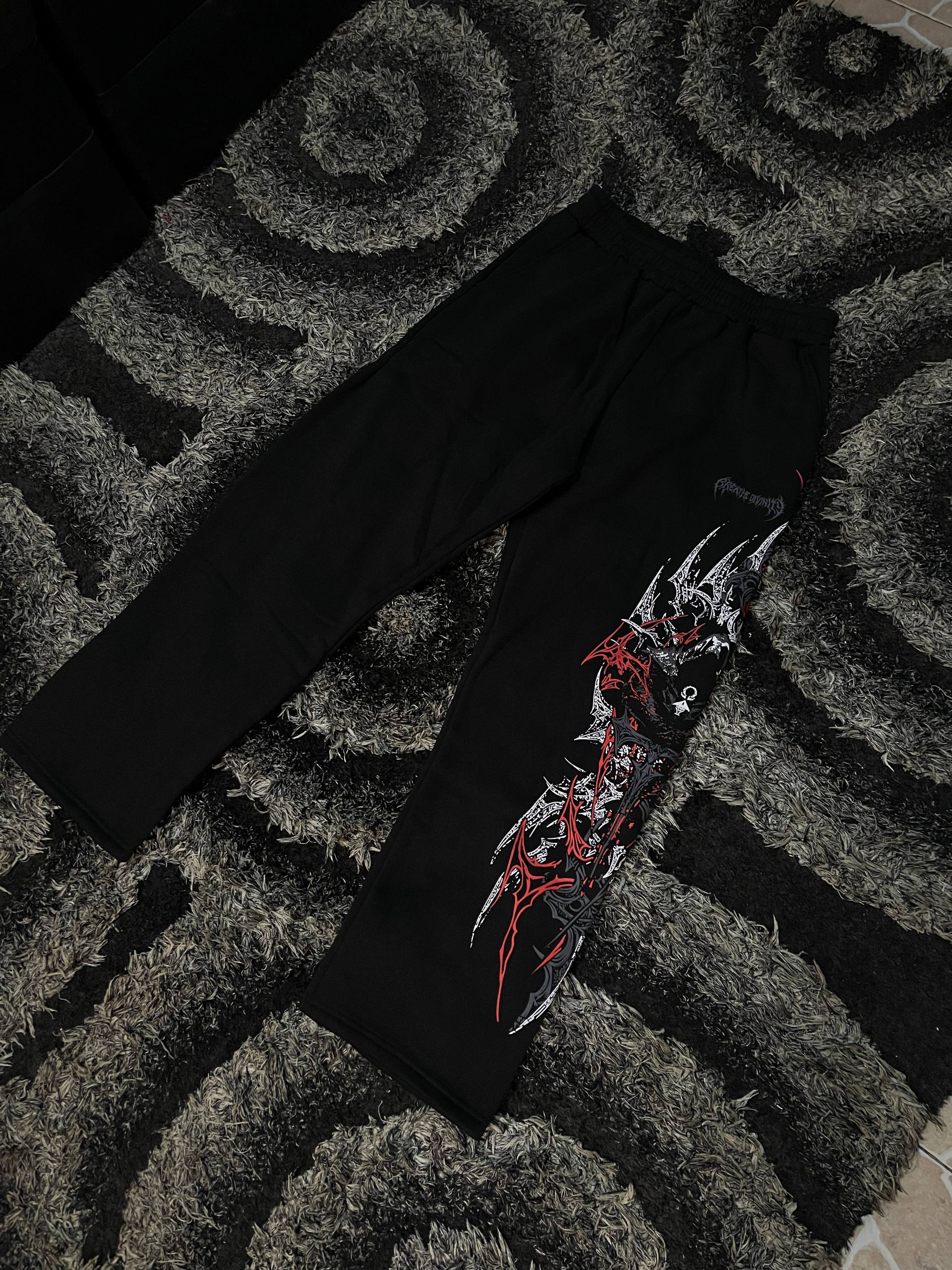 Baggy Breathedivinity Cursed Red (L)